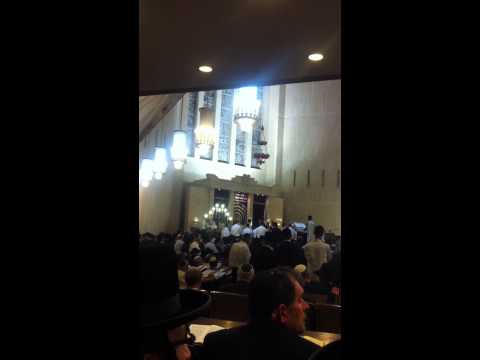 Selichot 20/9/14 at Jerusalem Great Synagogue with Cantors Chaim Adler and Avraimele Kirschenbaum