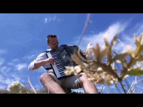 Andrej Ilić - Zajdi zajdi (Makedonska pesma)