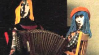 Kate & Anna McGarrigle - Oh My Heart