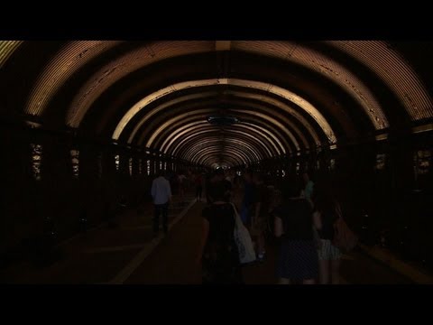 Light and sound exhibit takes over New York tunnel