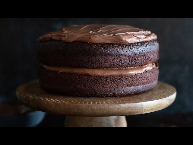 Classic Vegan Chocolate Cake Recipe