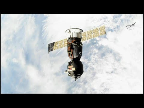 Soyuz MS-11 Undocking & Landing (time lapse)