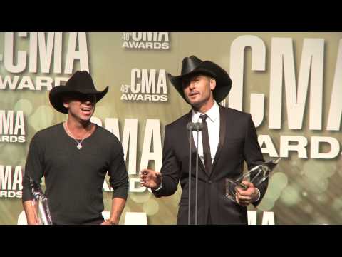 Tim McGraw & Kenny Chesney - 2012 CMA Awards - Interview