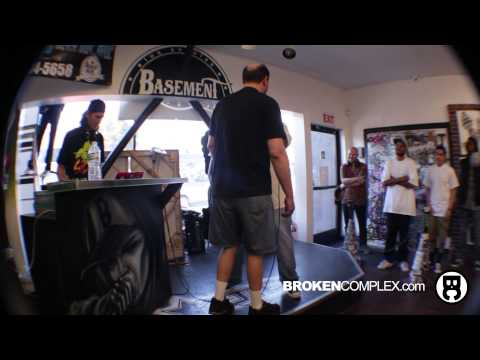 Akademic A vs Top Notch