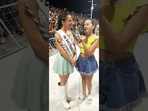 Bastonera de comparsa emperatriz 2023