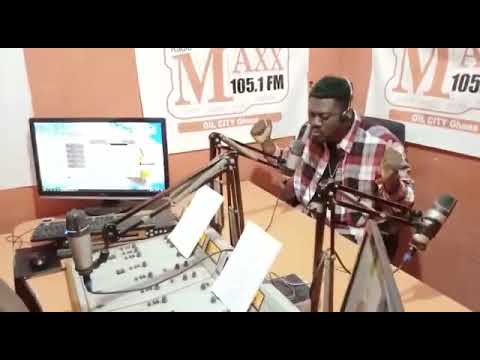 Ayesem freestyle on radio maxx part 1