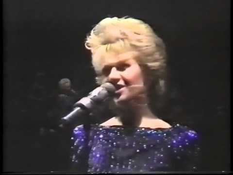 Elaine Paige -Nobody's Side -Royal Albert Hall, 1985