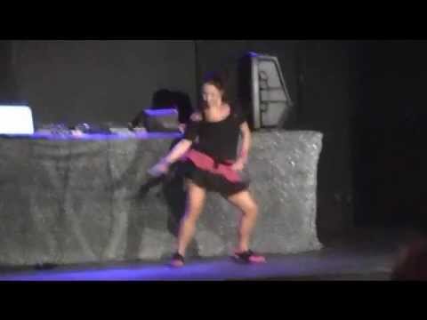 CHORE CAROLINE BENEIX SUR CHISPA DE TAINOS FEAT DJ KAYENS