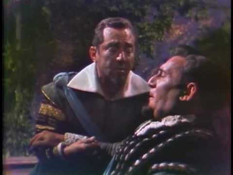 Tucker and Merrill sing "Solenne in quest'ora"