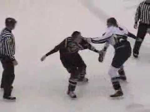 J.D. Watt vs Riley Emmerson