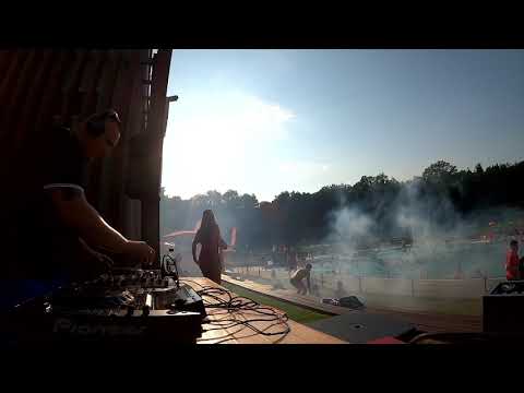 Krist Van D - AdBase & Maniek