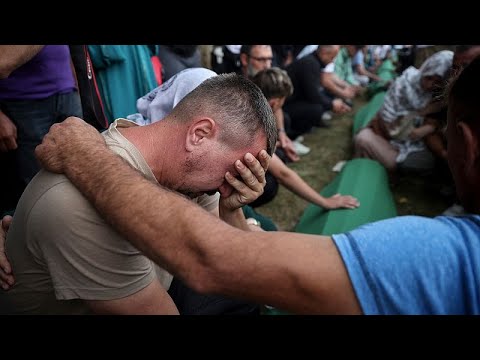 Gräber für Srebrenica-Opfer 30 Jahre nach Massaker vorbereitet
