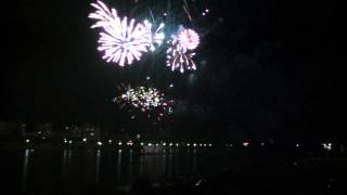 preview picture of video 'Dubna Day 2010 Fireworks'