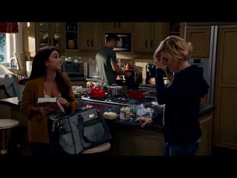Modern Family The Dunphys New Normal Reversed