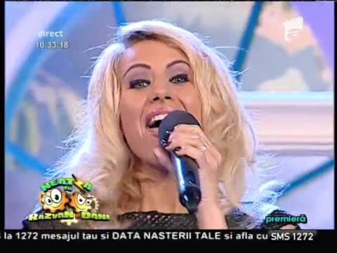 Videoclip în premieră la Neatza! Amna feat. Robert Toma - "În oglindă"