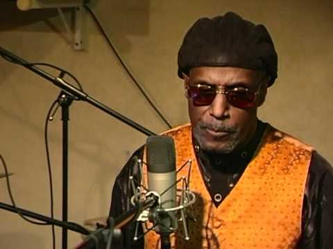 "Ta-Ta" - Chris James & The Bozas Brothers