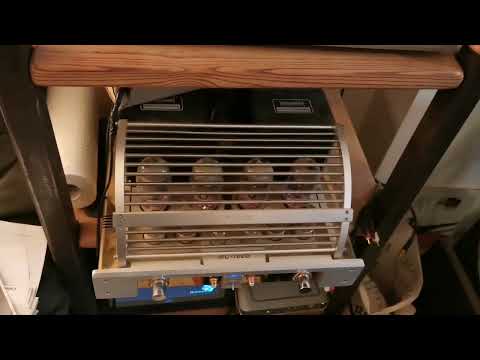 Markhill Röhrenverstärker an ASS AMT 1D beides für HIFI Freaks im Vergleich zum Abacus Verstärker