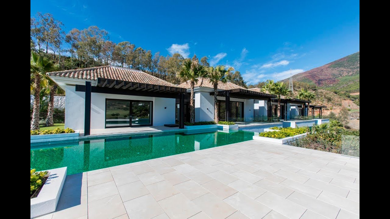 Villa en venta en La Zagaleta, Benahavis