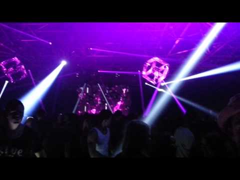 Time Warp Holland 2012 - Tommy Four Seven