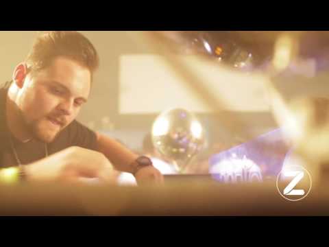 Z Movie #02 by Guz Zanotto