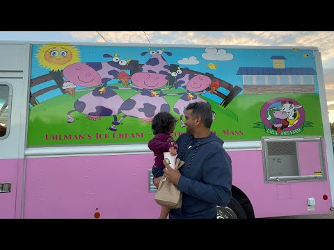 Winters start in Boston - Last trip to Uhlman's  IceCream shop for 2020