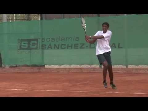 Ramkumar Ramanathan training at Sánchez-Casal