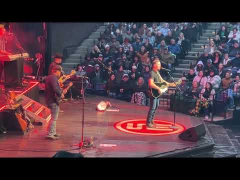 Scotty McCreery - FULL LIVE new song "Cab in a Solo" Solvang, CA 4/4/2024
