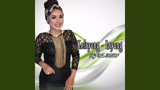 Download lagu Kelayung Layung mp3 Download lagu Kelayung Layung mp3