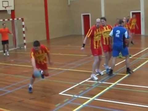 Exito-VAKO 1e helft 1e kwart