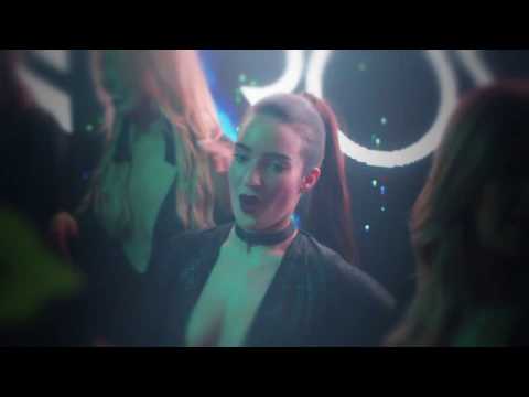 ALAN CROWN  Palms 2018