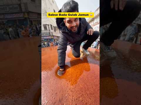 Sabse Bada Gulab jamun 😱 #indianfood #shorts