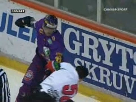 Zdeno Chara vs Dan Hinote - fight | Elitserien/SHL 04/05 | Färjestad BK