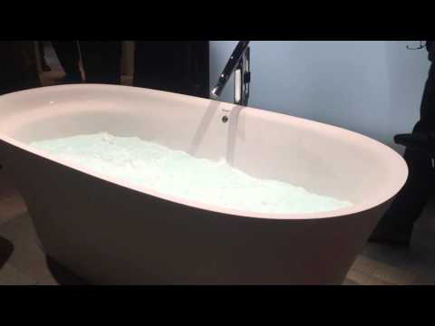 Originality of design with timeless modernity  - Duravit Cape Cod Bathtub