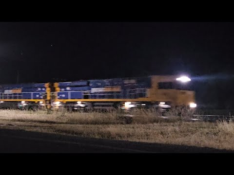 5MA5 PN down "Linfox Express #5" (3x 94s, 83P), Melbourne to Adelaide, 2225, 27/11/25, Murtoa VIC 