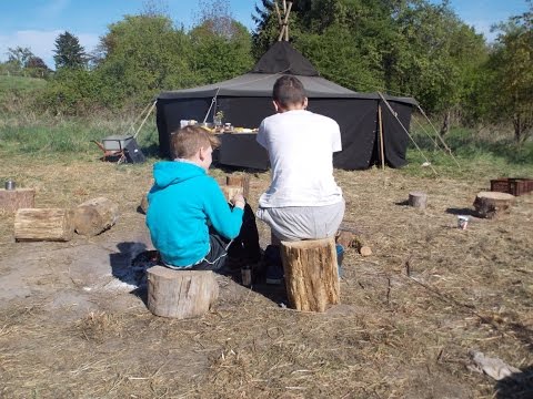Jurte aufbauen step-by-step Teil 1 - Wildnisschule Naturnähe