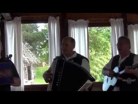 Kuca mala kuca sirotana - Stubicki Rajzeri