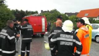 preview picture of video 'Wohnblöcke von Hochwasser bedroht - Loipersdorf / Fürstenfeld'