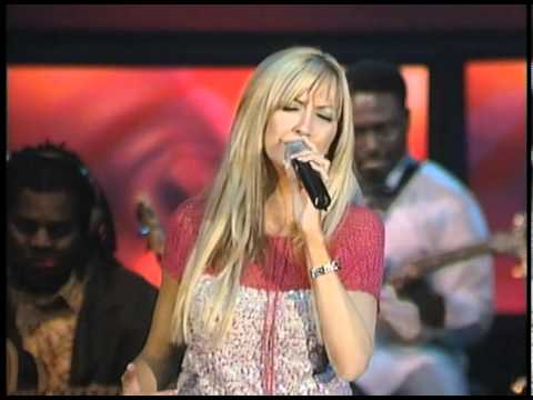 Martha Munizzi - Renew Me - LIVE (@marthamunizzi)