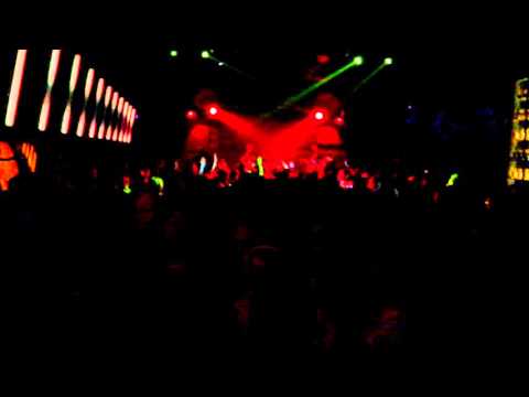 Sisu Tudor feat. Rashid – Lumina de la capat, club Control 28.20.2016