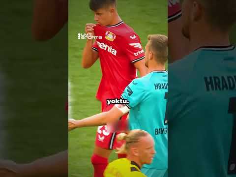 Kaleciniz kırmızı kart gördü ve yedek kalecinizde yok. Şimdi ne olacak ?