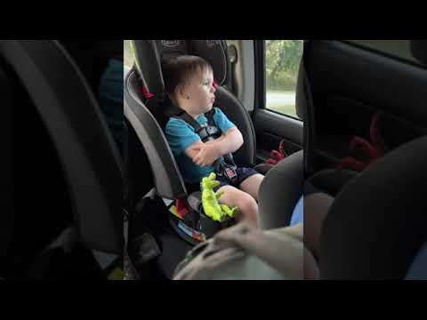 Child Loves Mexican Food || ViralHog