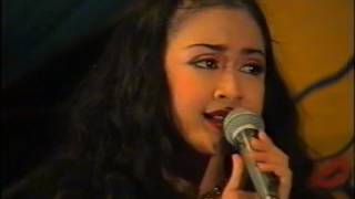 Download lagu Sampai Kapankah - Uut Permatasari - OM Putra Buana mp3