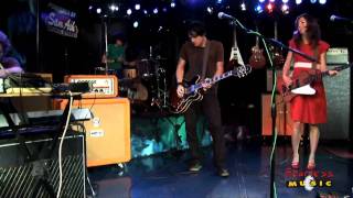Silversun Pickups - Lazy Eye - Live On Fearless Music HD