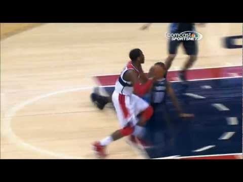 John Wall crosses over Ish Smith and breaks his ankles
