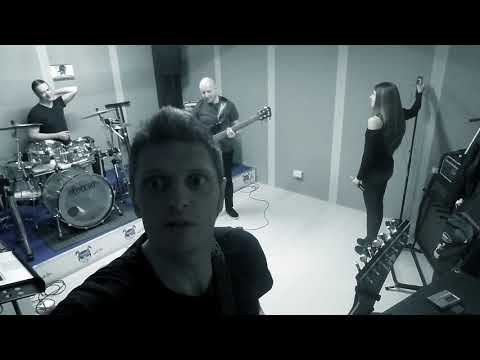 EospherE Band - Behind the Scenes, Applause rehearsals video