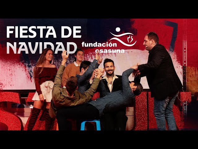 Vídeo relacionado con Set ser de Osasuna | Taza ser de osasuna mola un huevo + Calcetines Sorpresa | Regalo Original y Divertido para Hombre o Mujer | Cumpleaños, Navidad, Hinchas, Familiares y Celebraciones de Fútbol