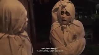 Download lagu Story' wa candaan KOCAK ASLI POCONG BERATEM GARA DUKUNGAN BONEK DAN AREMA mp3