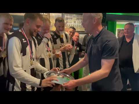 vv Roden kampioen zondag 2e klasse 2023-24