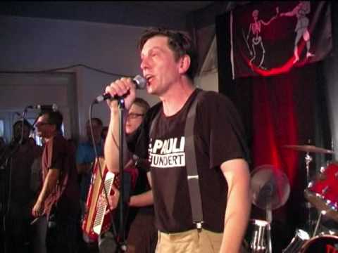 De Drangdüwels - Bi uns to Huus