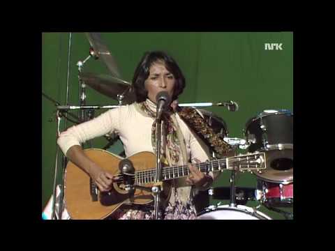 Joan Baez - Blowin' in the Wind (Live 1978)